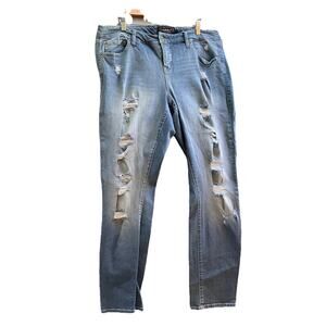 Torrid Boyfriend Denim Blue Jeans 5 Pocket Distressed Size 14R Cotton Blend